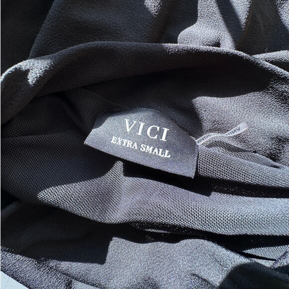 VICI Black Elisabeth Mock Neck Cap Sleeve Side Slit Ruched Midi Dress XS - Picture 12 of 15